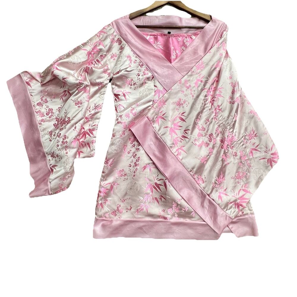 Geisha Kimono Pink size Medium Top Oriental for Halloween Cosplay Costume Sexy